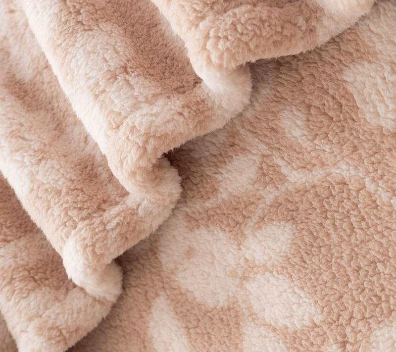 Qozy Wearable Blanket