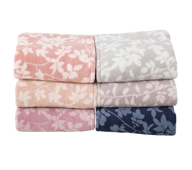 Qozy Wearable Blanket